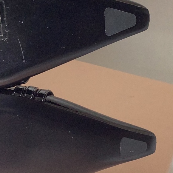 MIU MIU
Patent leather ankle boots - Picture 14 of 16